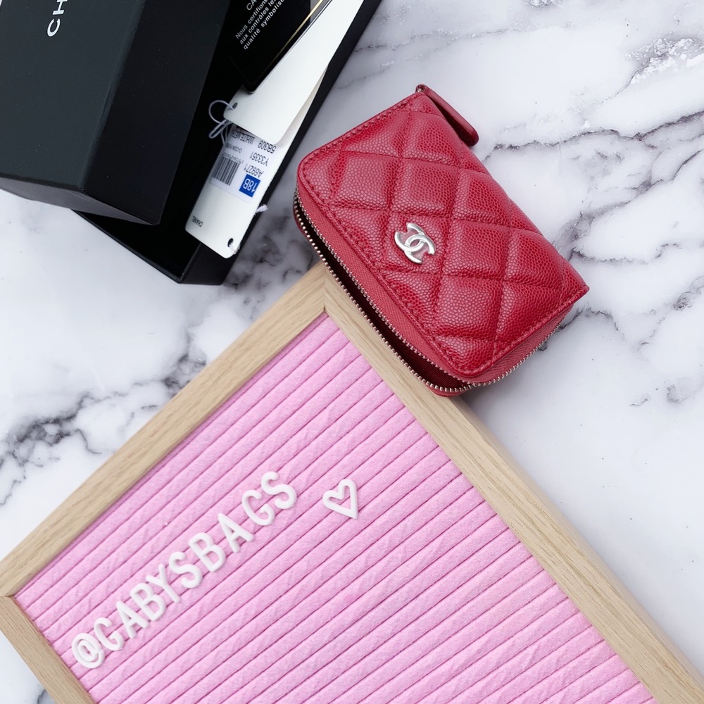 SOLD😭😭NWT CHANEL Coin Card Holder Wallet 18B Red - Picture 4 of 7